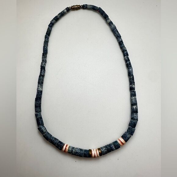 15" Vintage Blue Coral Shell Surfer Heishi Necklace! - Picture 3 of 8